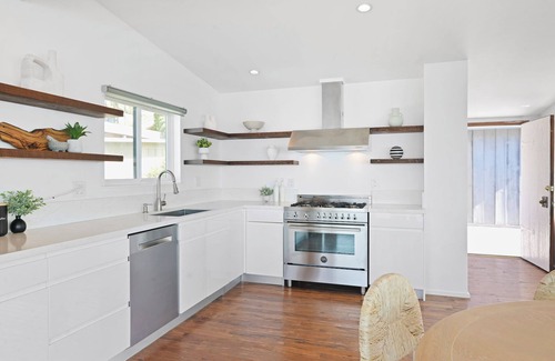 South Laguna House | Catalina Ocean View- Walk to Laguna Beach - View from Every Room and Floor