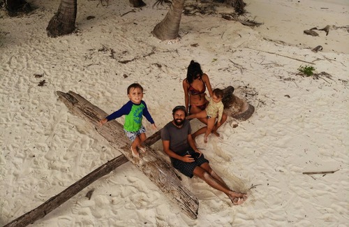Carti Tupile Boat Rental | Catamaran experience in paradise
