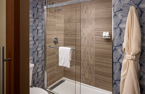 Crown Point Resort | Catamaran Resort and Spa