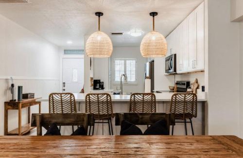 Crystal Beach House | Catch the Breeze on Crystal Beach