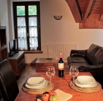 Esterri D'Aneu Apartment | Cau d Aneu Duplex en el centro d Esterri d Aneu