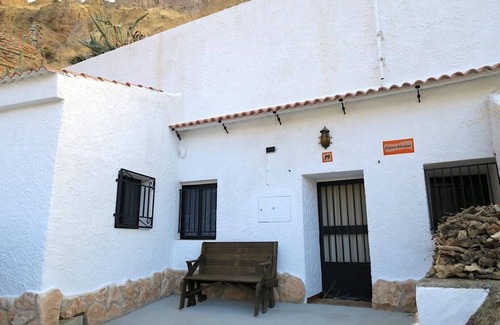 Gorafe Cottage | Cave of the Alcazar Gorafe