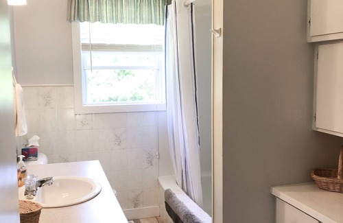 Anne's Land House | Cavendish Country Escape - Cottage on Beautiful P.E.I.