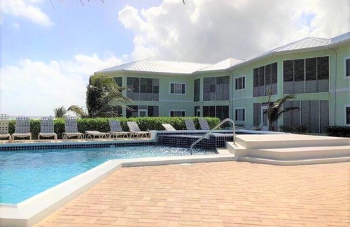 North Side Condo | Cayman Breeze - A Luxury Beachfront Condo located at Rum Point/Cayman Kai