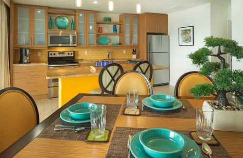Colliers Bay Resort | Cayman Islands Oceanfront 2 Bedroom Suite