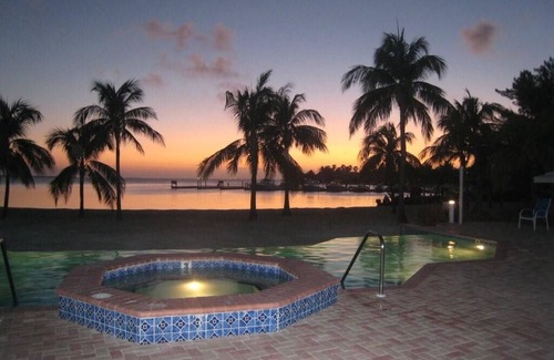 Rum Point Condo | Cayman Kai - U-Kai-Lele2 Bed/2 Bath Beach Front Condo