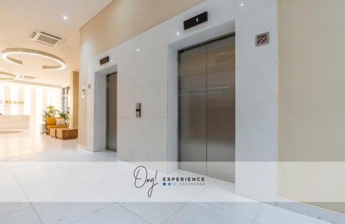 Urbanizacion Eliana Apartment | CB1511 | Suite 15th floor con vista mar y piscina