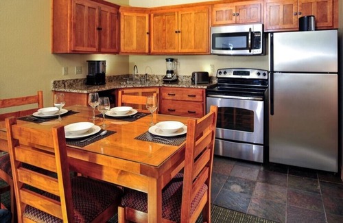 Brian Head Cabin | CBL is perfectly situated only mins away from several national parks & monuments