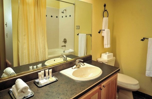 Brian Head Cabin | CBL is perfectly situated only mins away from several national parks & monuments