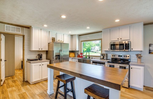 Seven Points House | Cedar Creek Reservoir Home w/Private Boat Ramp!
