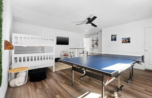 Cedar Park House | Cedar Park 4BR HotTub PingPong