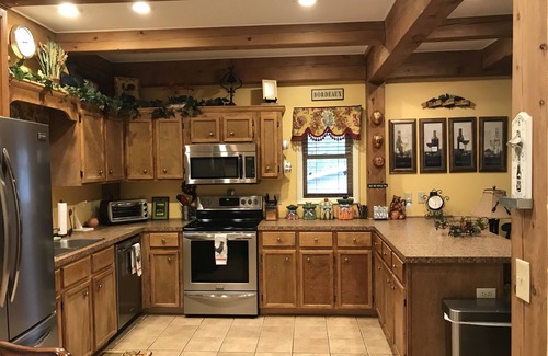 Traphill Cabin | Cedar Suite: Mountain Getaway overlooking The Roaring River on the vineyard