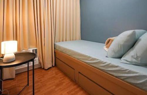 Malamig Apartment | Cedrosa Lofts