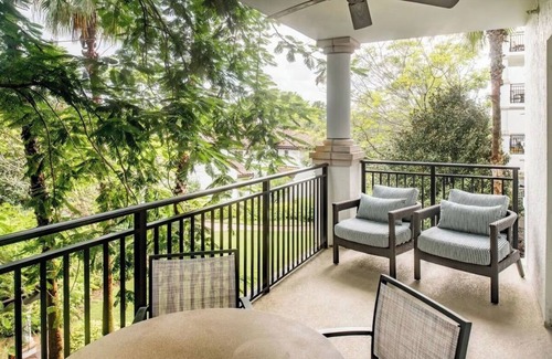 Florida Central Atlantic Coast Apartment | Celebrate Christmas in Orlando at Marriott's Lakeshore Reserve! Dec 22-26