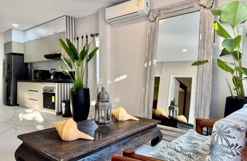 Marbella House | CELINE CARTAGENA HOUSE