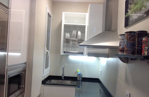 Arapiles Apartment | Center Chamberi Gorgeous Luxury Studio Suite with High Speed WiFi & AC/Heater