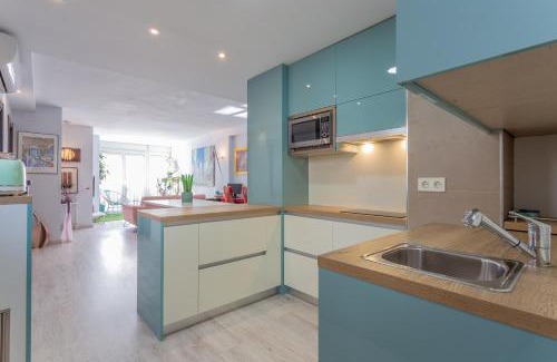 Cervantes Apartment | Center Templo Garden parking gratis