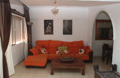 La Linea de la Concepcion Apartment | Central, Modern and Comfortable Apartment. A few Minutes Walk From Gibraltar