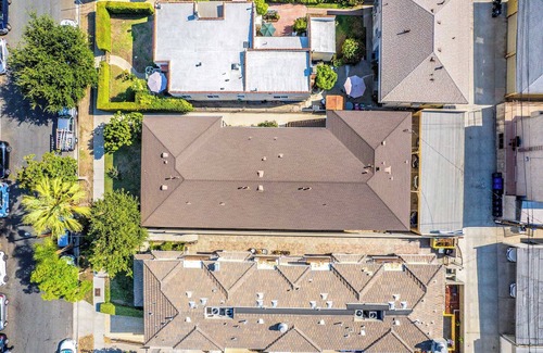 Citrus Grove Condo | Central 3BR Apt | Near Americana