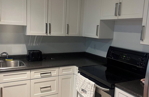 Regina Apartment | Central Accommodation Near RGH