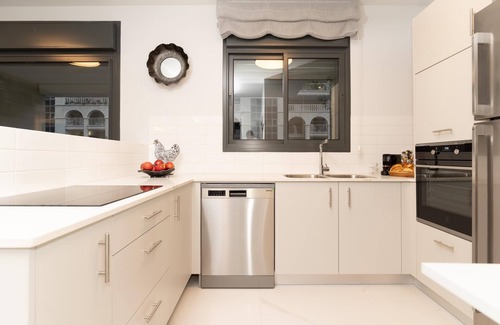 Mamilla Apartment | Central and Luxury New 2BR&2Bth - Private Parking