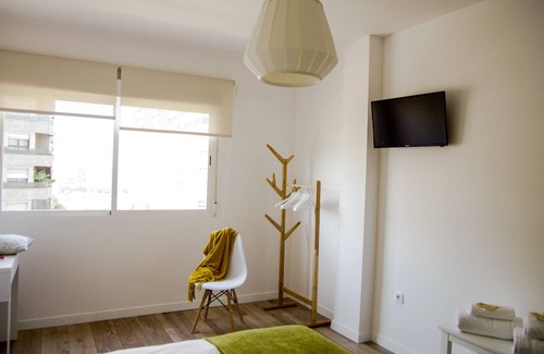 Camino de Ronda Apartment | CENTRAL Apartment with PARKING INCLUDED