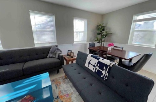 Bentonville House | Central Ave Velo Home bike in/bike out