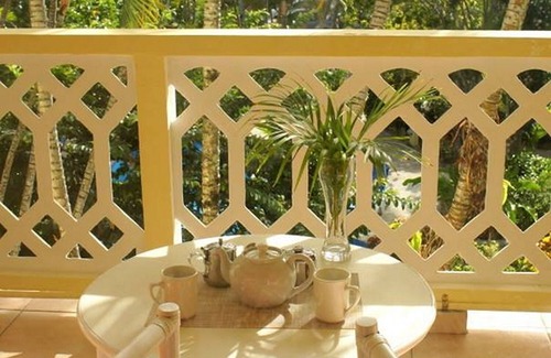 ProCab Apartment | Central Cabarete apartment, 2 bedrooms/2 bathrooms, balcony/pool/TV/Wi-Fi