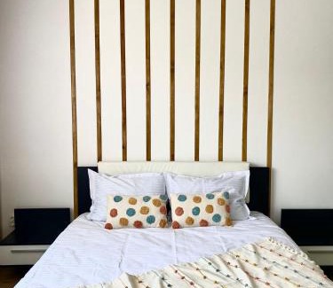 Hunedoara Apartment | Central Crib