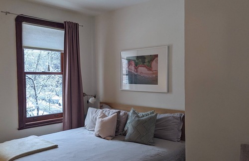 Sainte-Marie Apartment | Central Designer Apartment in Montreal