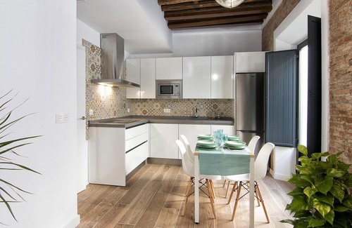 Central District Apartment | Central Ethnic Style Apartment