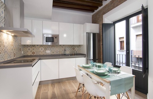 Central District Apartment | Central Ethnic Style Apartment