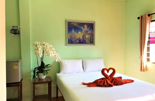 Mae Faek Mai Apartment | central festival chiang mai 18 kilometers.