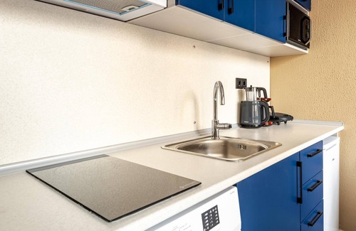 Fatih Apartment | Central, Furnished Studio 5 min to Coast in Fatih