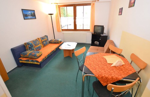 Jachymov Apartment | Central Jáchymov Escape