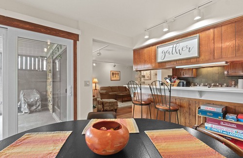 Dillon Condo | Central location to all that Dillon has to offer! Beautiful 3BR Condo close too