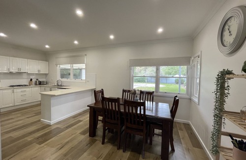 Murtoa House | Central Murtoa Home with Lake view, family friendly.