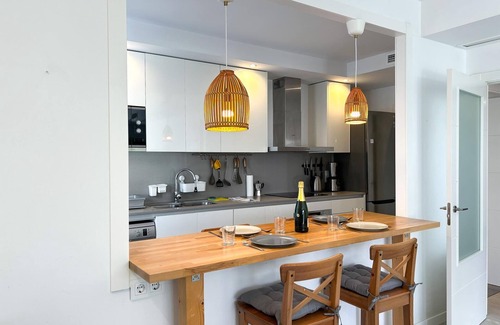 Vilanova I la Geltru Apartment | Central, new building, 100m from the sea.