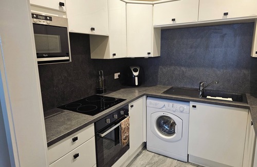 Oban House | Central Oban 2BR – Short walk to Ferries & Harbour