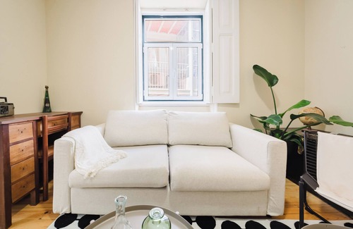 Bairro Alto Apartment | Central & spacious 4+1 bed