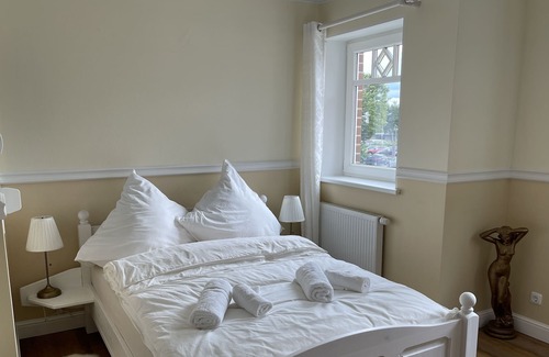 St Lorenz House | Central temporary living near the main train station and city center