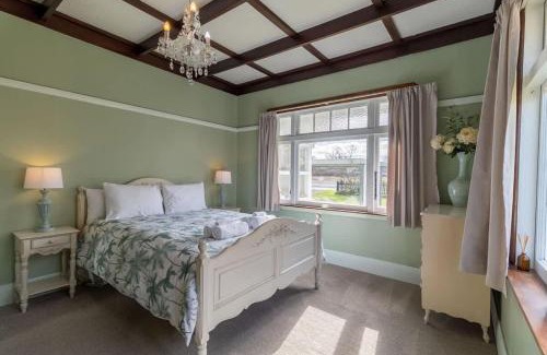 Rotorua House | Central Villa