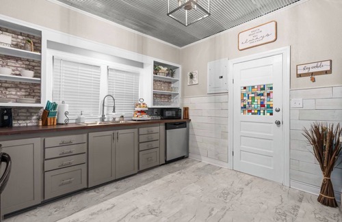 Paris House | Centrally located, cozy, cottage style home in Paris, Arkansas.