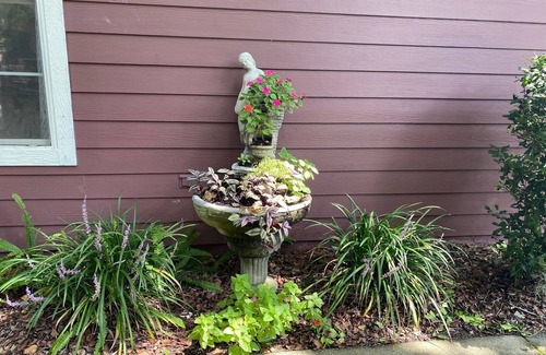 Gainesville Condo | Centrally located for all Gainesville UF activities, shopping or hospitals.