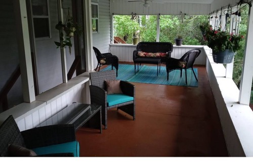 Gulfport House | Centrally Located Lodge on Waterfront of the Mississippi Golf Course