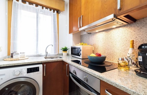 Vigo Apartment | Centrally located penthouse with sea views