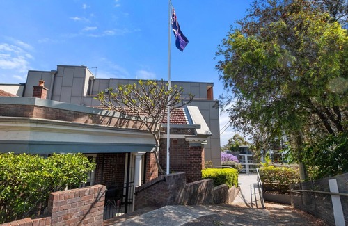 Pymble Apartment | Centrally Located Pymble Apartment