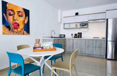 Hatillo Villa | Centrally located, Wi-Fi/Mall & Food walking distance