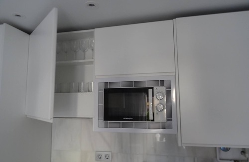 Centro - Sagrario Apartment | Centrally located, with free parking. Modern and spacious apartment.