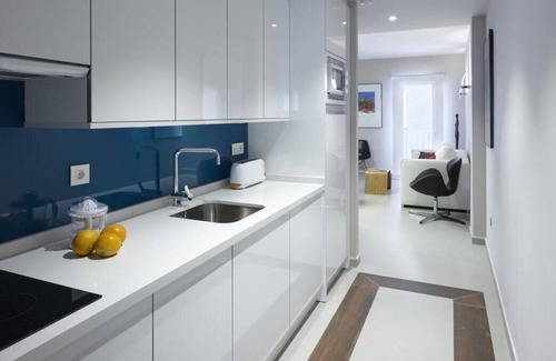 Centro - Sagrario Apartment | Centrally located, with free car park and patio